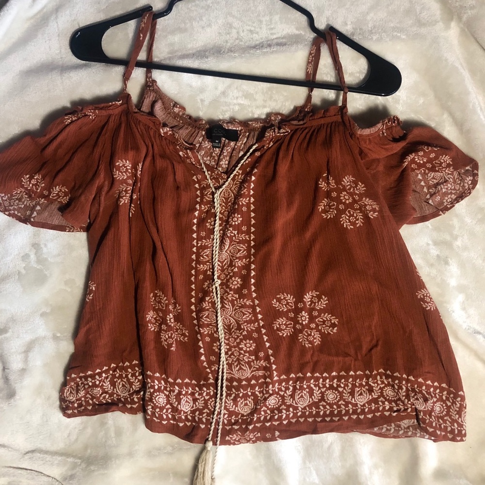 Flowy off shoulder boho floral top